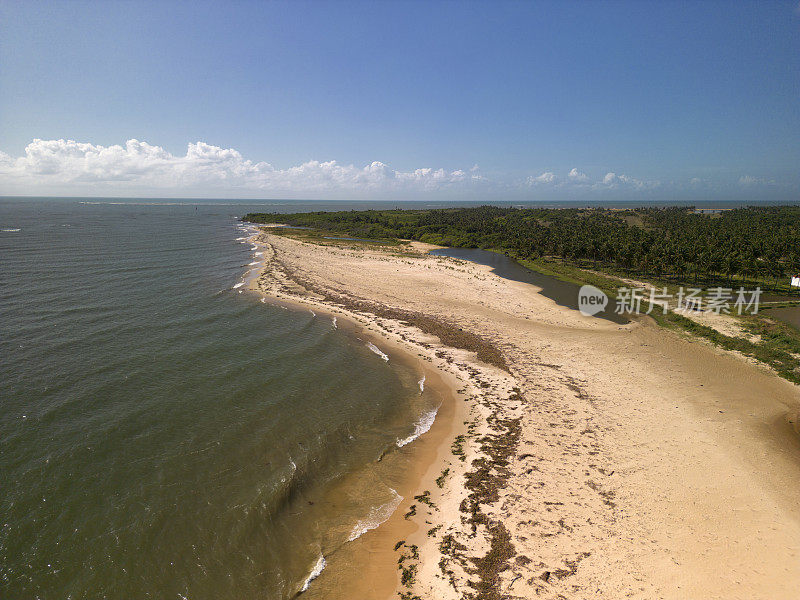 Cabeço Beach in Sergipe